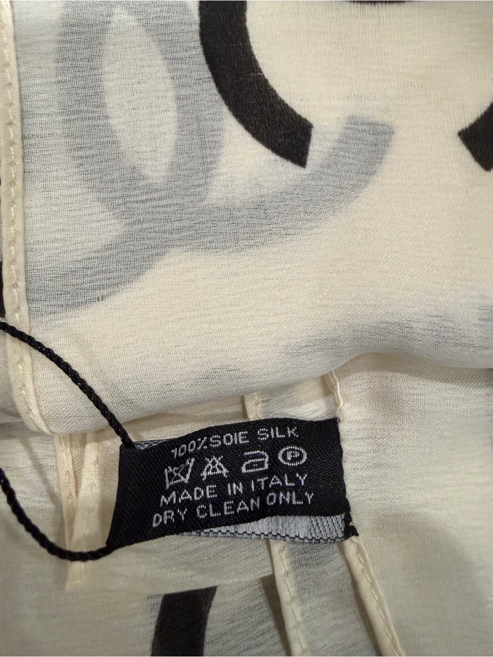 Tops Subcategory Identification - Picture 3 of 7